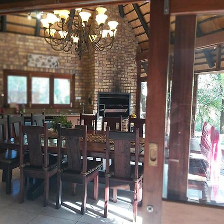 Dreamy 3 Bedroom Villa On The Edge Of The Sabie River In Kruger Park Lodge Hazyview Eksteriør billede