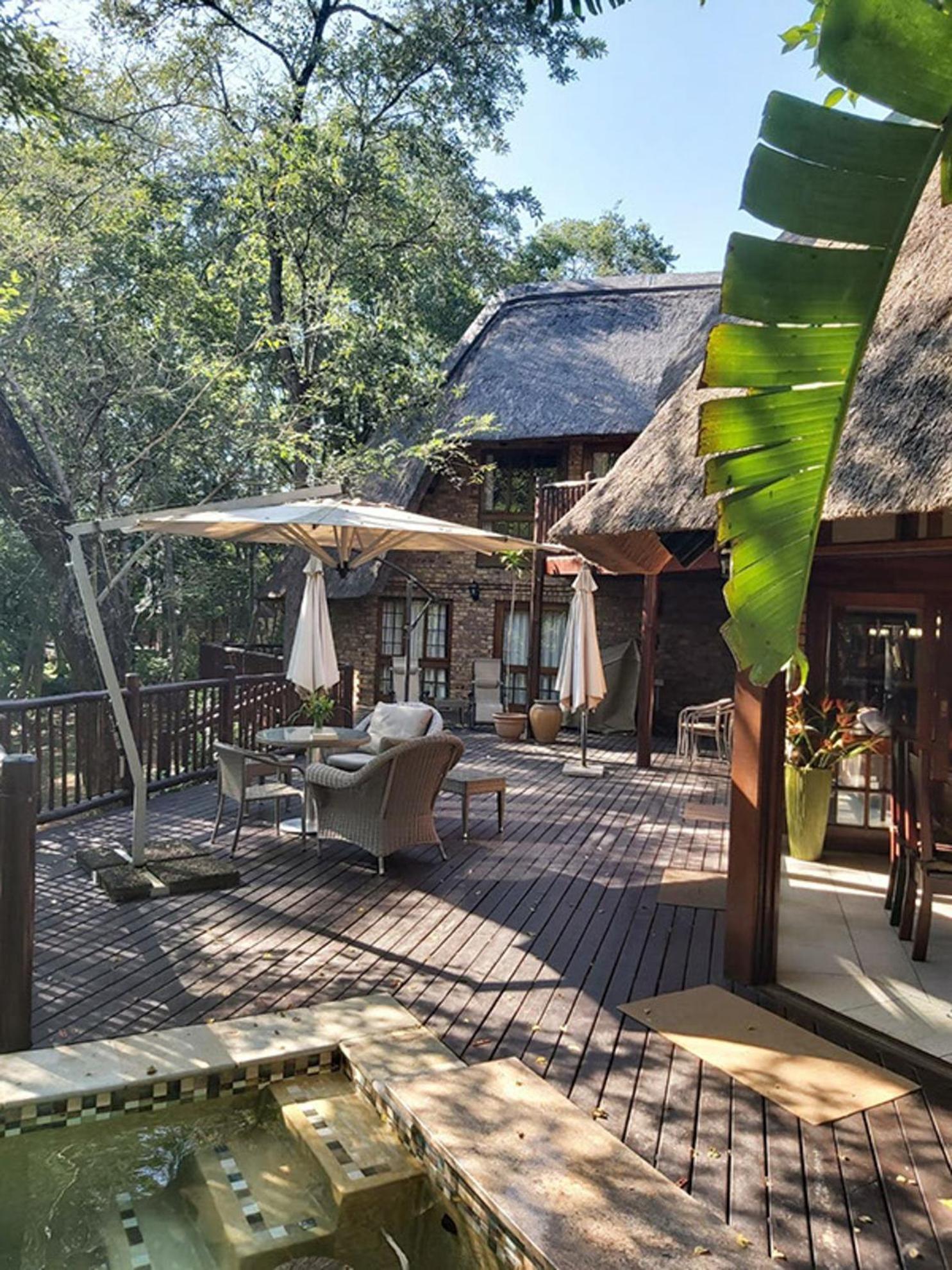 Dreamy 3 Bedroom Villa On The Edge Of The Sabie River In Kruger Park Lodge Hazyview Eksteriør billede